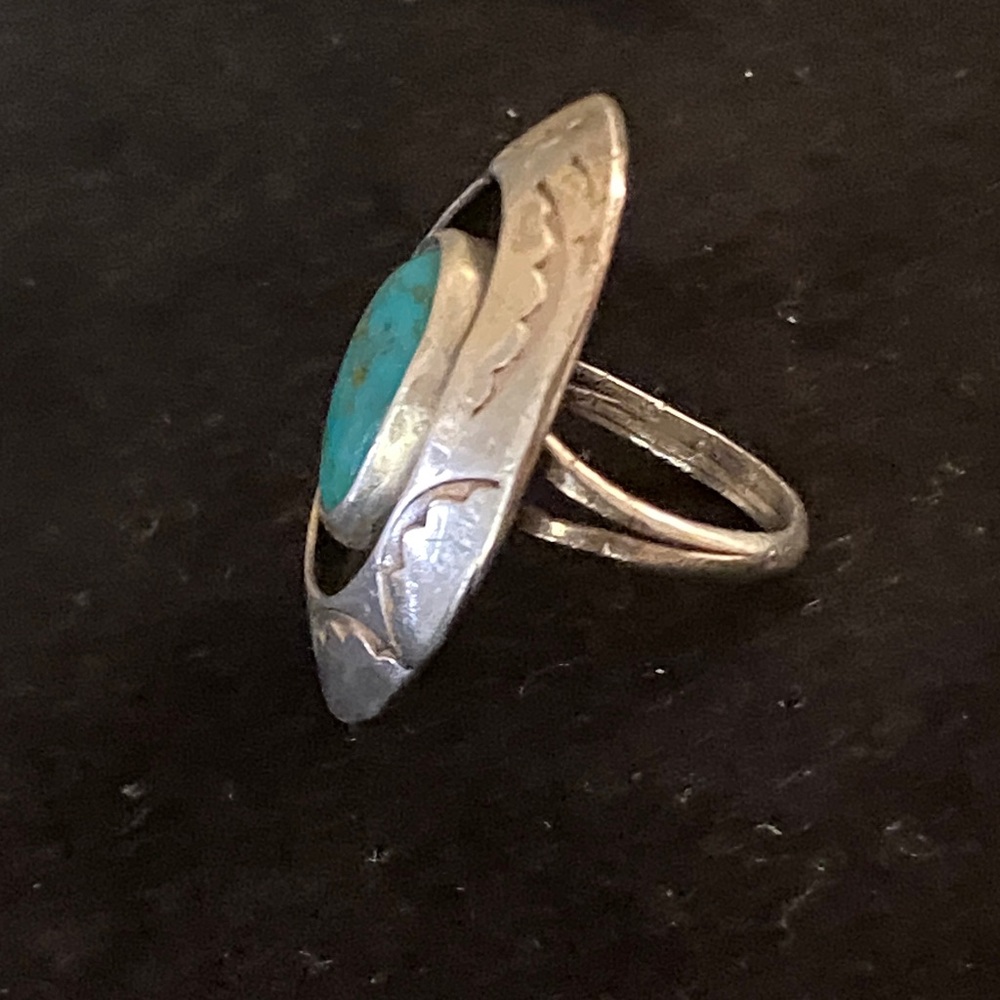 Vintage Native American Sterling Silver Turquoise Shadowbox Ring | Southwestern - Picture 6 of 9